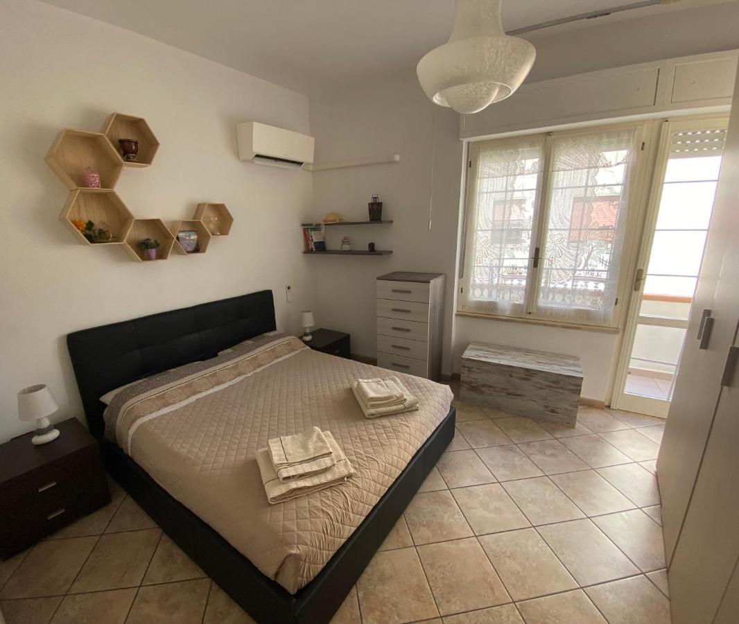Lovely Sardinia Apartment Porto Torres Eksteriør bilde
